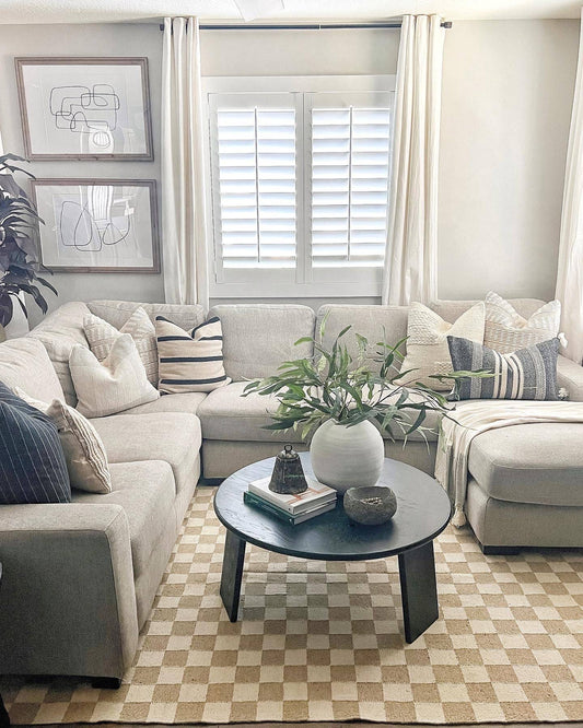 Handmade Natural Checkered Organic Wool Area Rug - Wool - Living Room 2