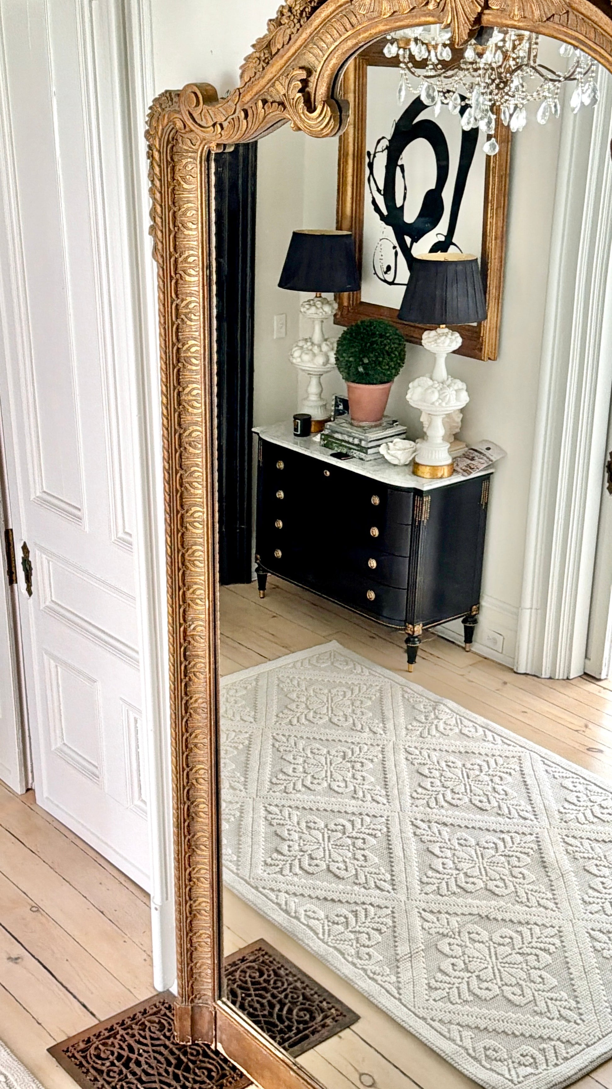Entryway wool rug 