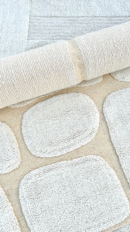 Close-up of Emily Rug's plush pile texture, 100% New Zealand wool