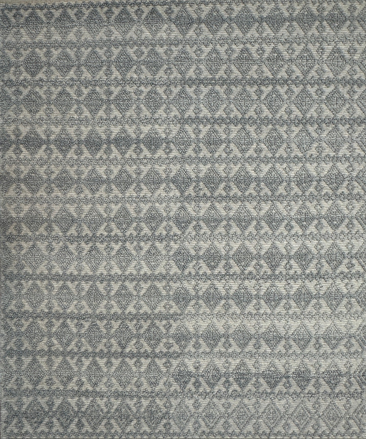 Handwoven organic wool geometric area rug grey and natural beige – Rich Class Decor DALE collection