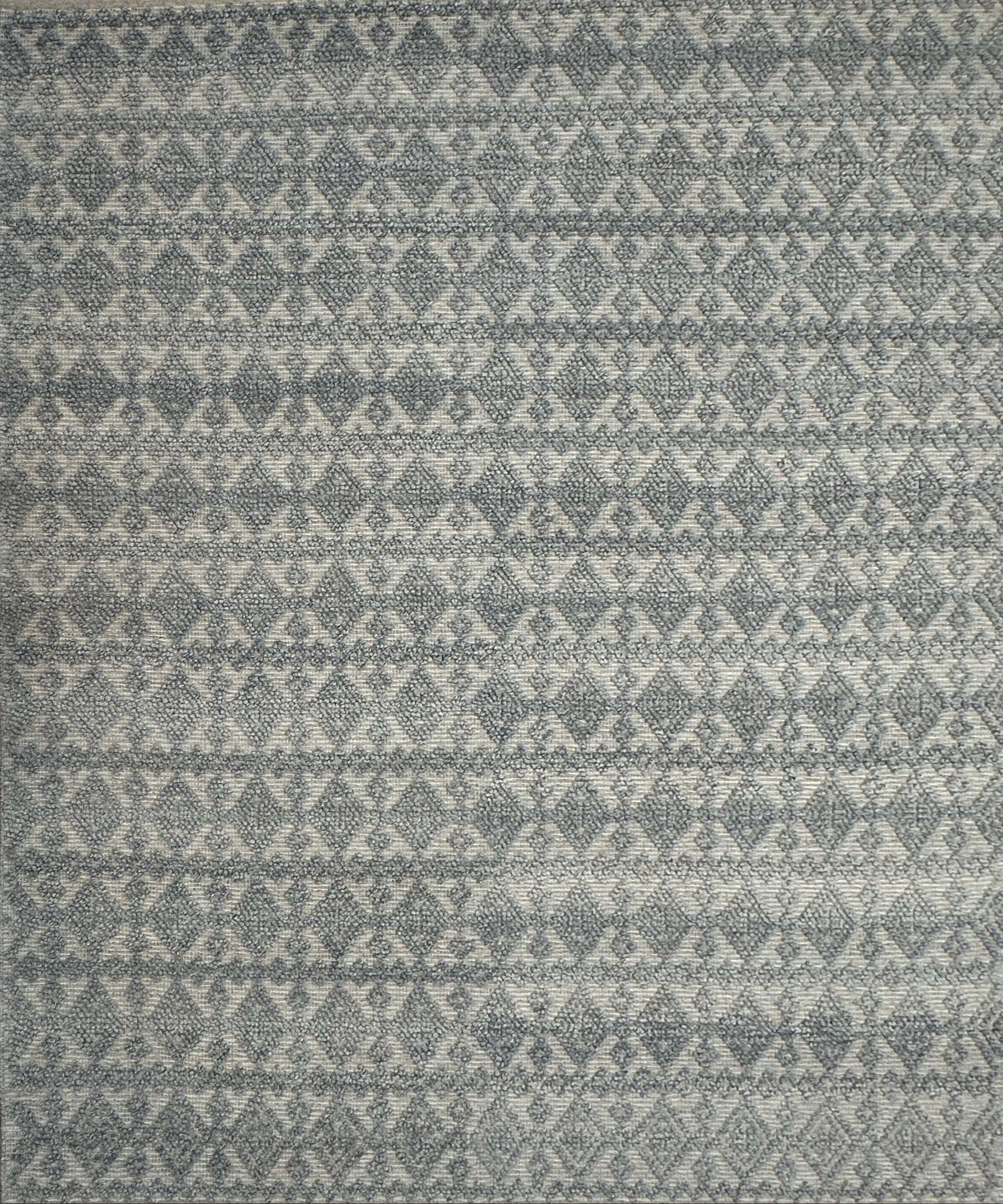 Handwoven organic wool geometric area rug grey and natural beige – Rich Class Decor DALE collection