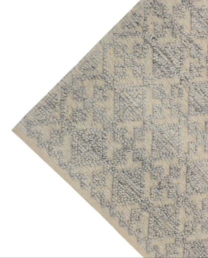Handwoven Organic Wool Geometric Area Dale Rug – Grey & Natural Beige | Rich Class Decor