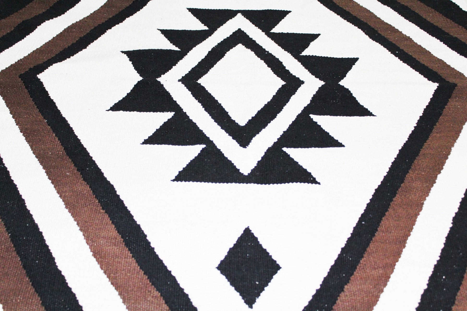 [Living Room Rug], [Custom Carpet] [Area Rug] [Washable Rug] [Rich Class Decor] 