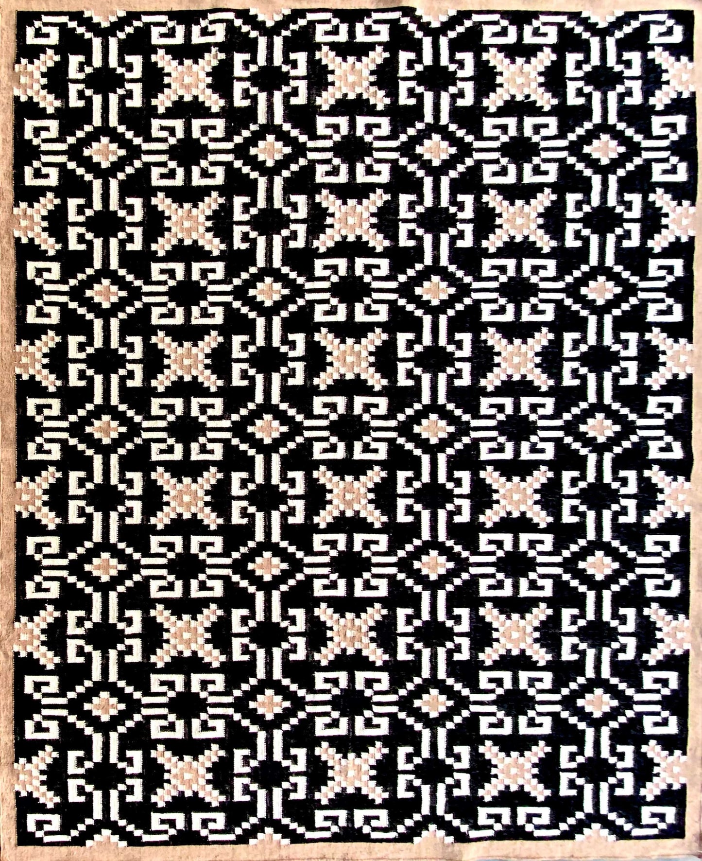 [Black Rug], [8 x 10 rug] [9 x 12 rug] [10 x 14 rug] [Rich Class Decor] 